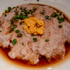 広東料理: 大珍楼の咸蛋蒸肉餅 ─ アヒル塩玉子をのせた広東風蒸し肉餅