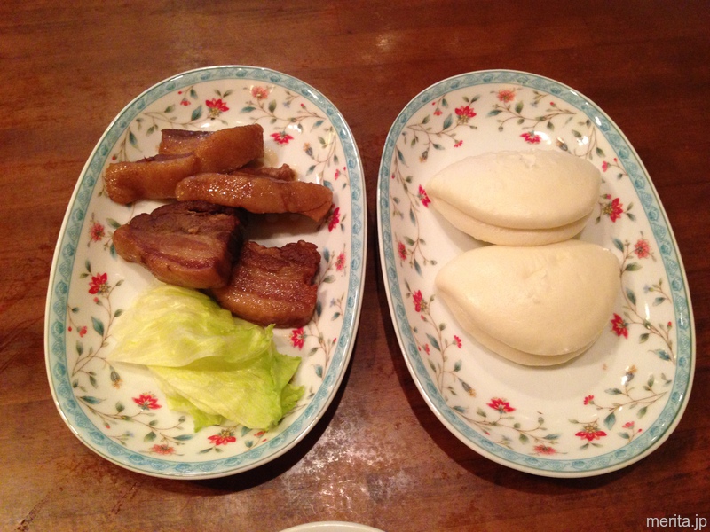 扣肉 (豚のバラ煮) +割包 (中国の蒸しパン) @興昌.横浜中華街