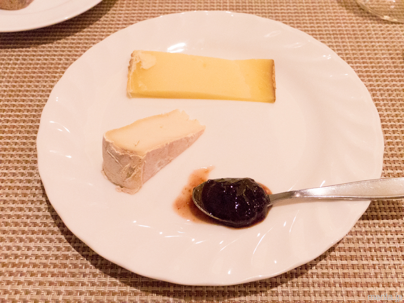 デザートがわりにチーズ @フレンチ・レストラン・カザマ.札幌.北海道